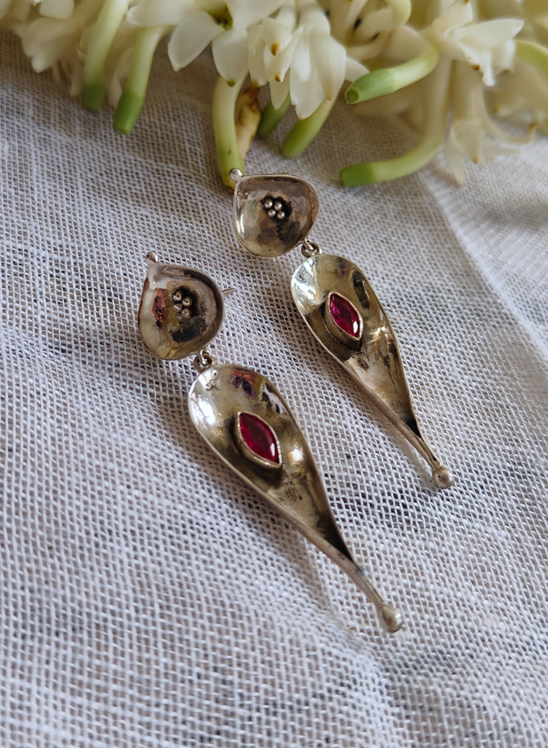 Folded leaf earrings
