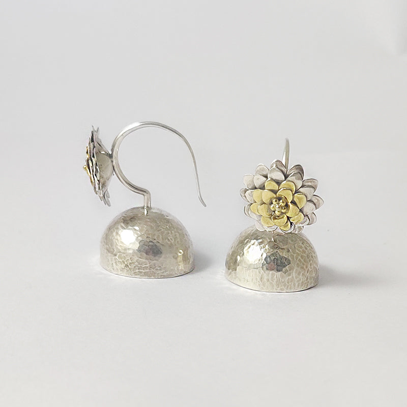 Bloem jhumka