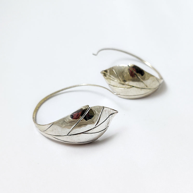 Leaf hoop earrings