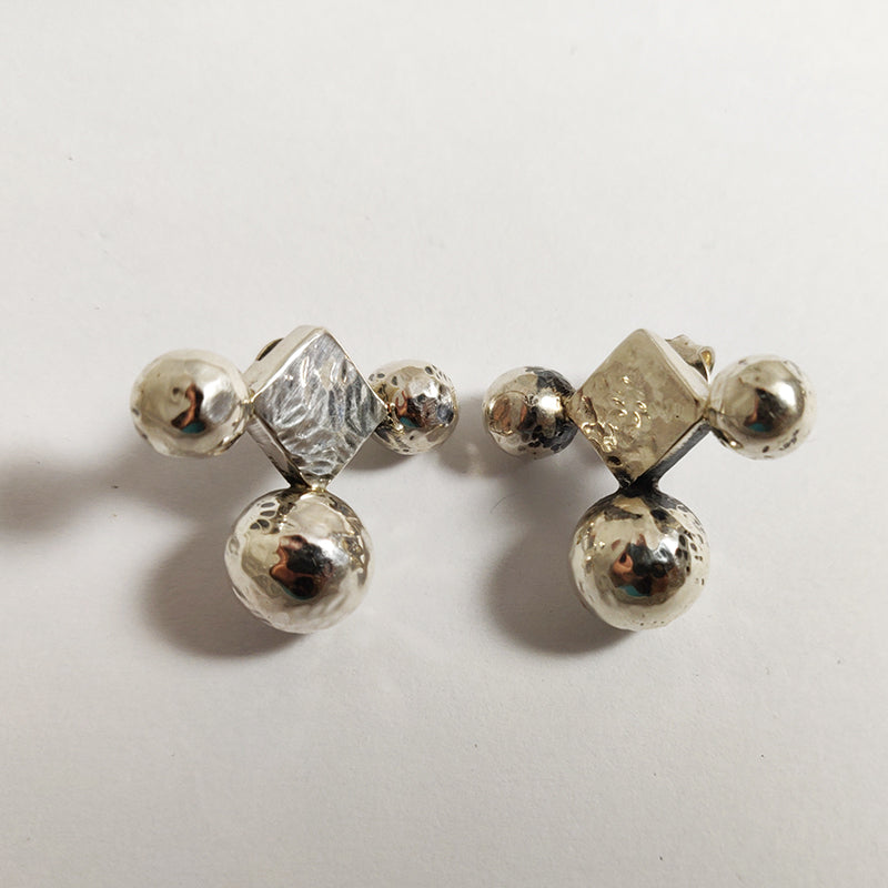 Niyati studs